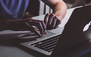 逆境中的明星：战胜伤病再创新高，在逆境中获得成功的名人